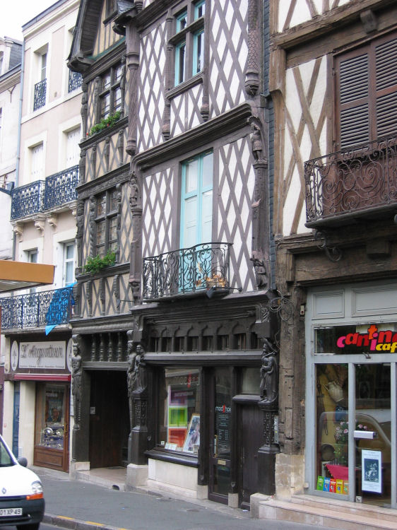 Image 10 of 30  -  133 kB