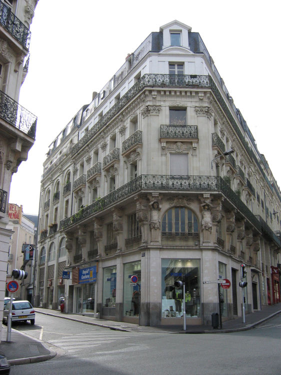 Image 12 of 30  -  104 kB