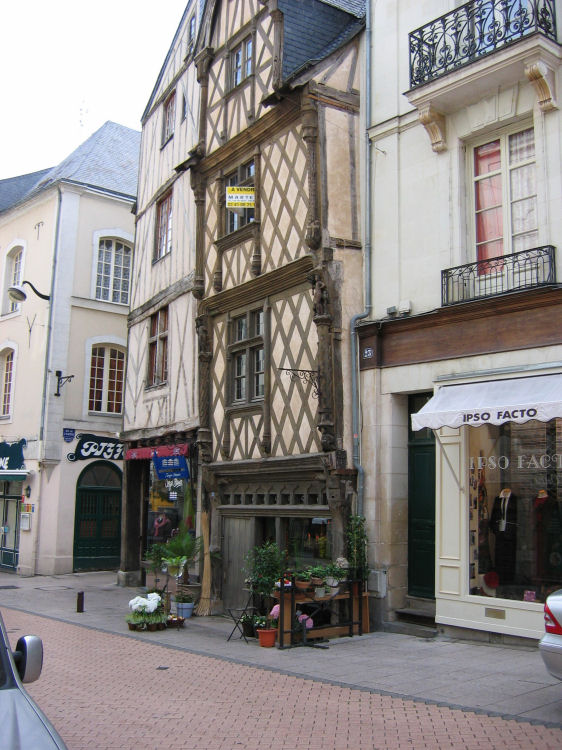 Image 13 of 30  -  120 kB