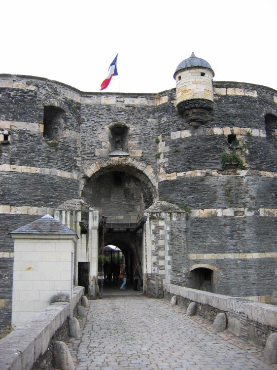 Image 18 of 30  -  111 kB