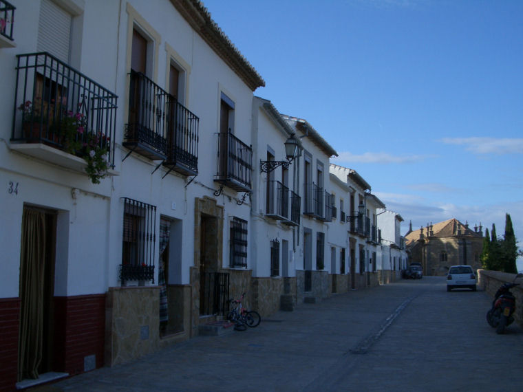 Image 7 of 16  -  101 kB