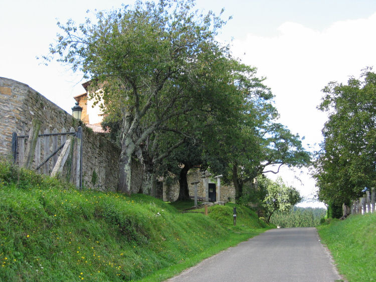 Image 7 of 33  -  140 kB