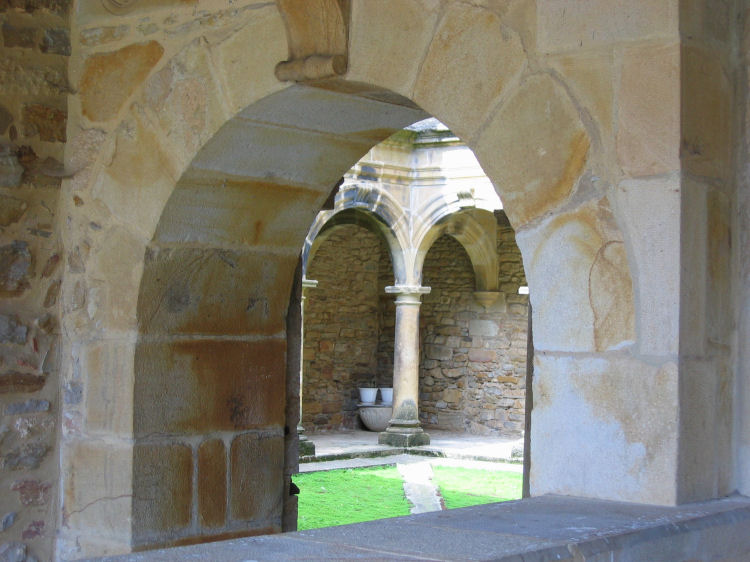 Image 15 of 33  -  87 kB