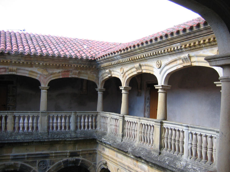 Image 25 of 33  -  104 kB