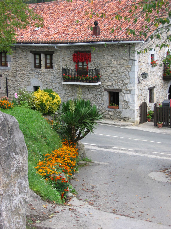 Image 18 of 18  -  162 kB