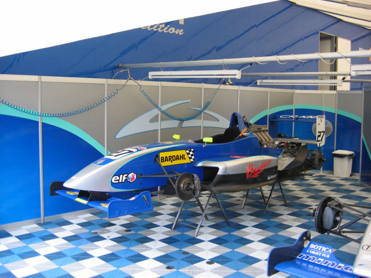 Image 6 of 37  -  121 kB