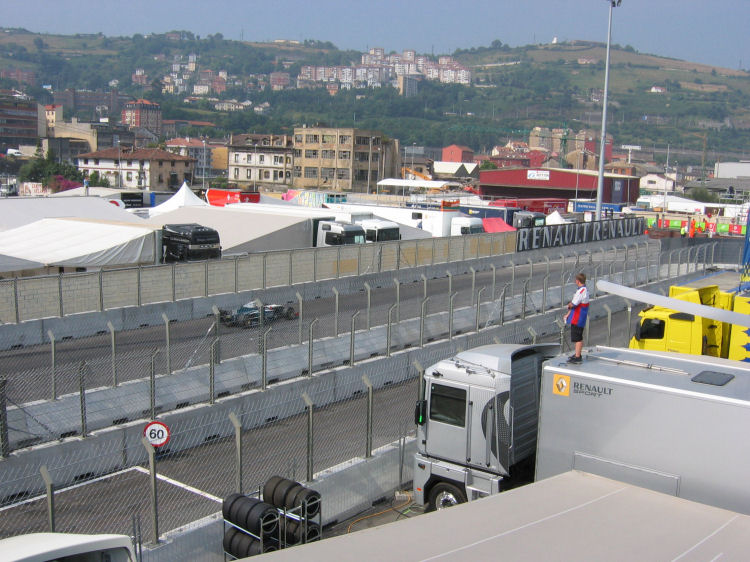 Image 29 of 37  -  114 kB