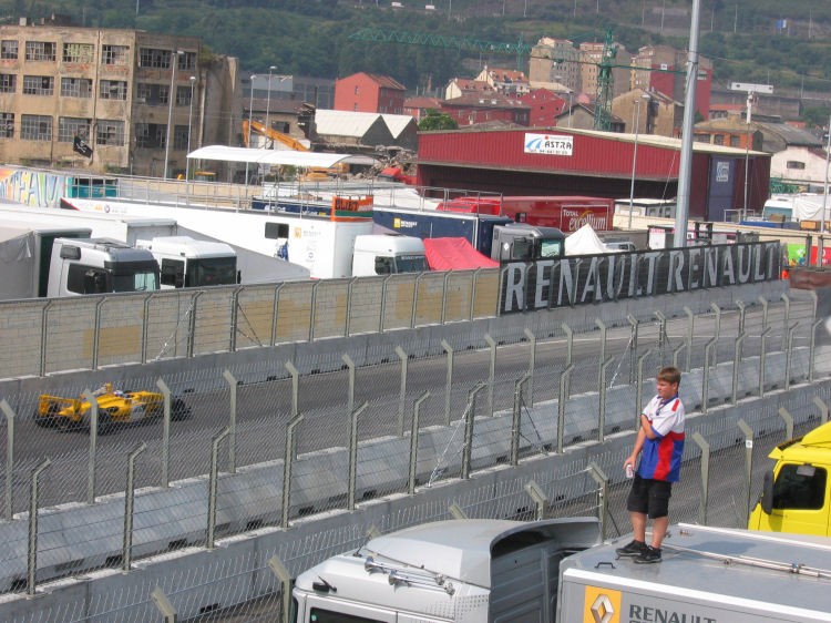 Image 30 of 37  -  127 kB