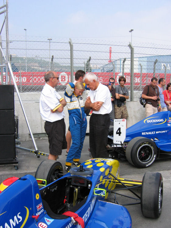 Image 32 of 37  -  120 kB