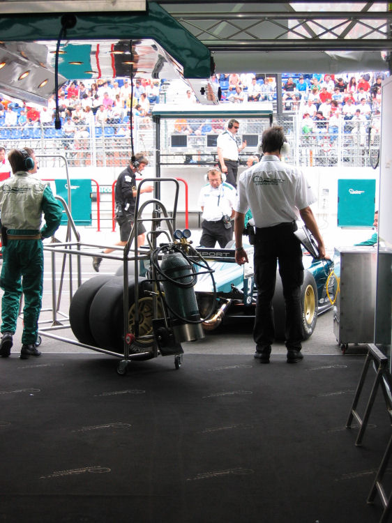 Image 3 of 17  -  115 kB