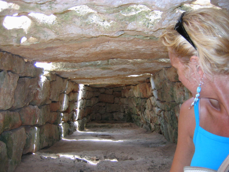 Image 42 of 110  -  106 kB