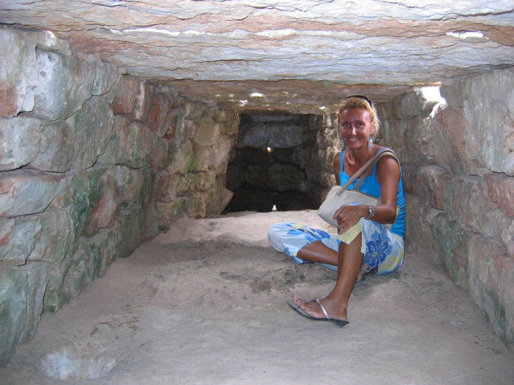 Image 44 of 110  -  103 kB