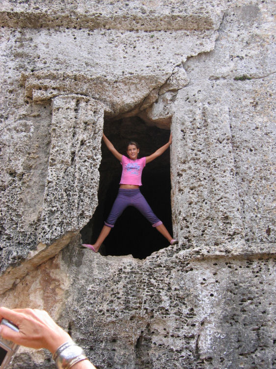 Image 97 of 110  -  170 kB