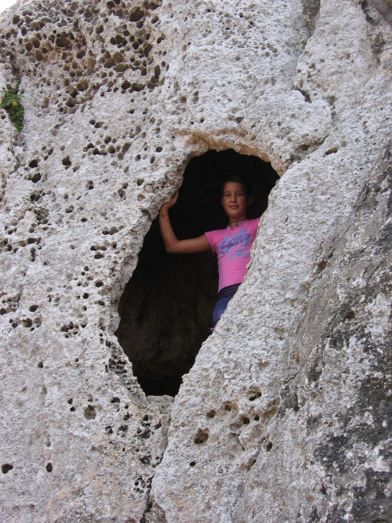 Image 99 of 110  -  164 kB