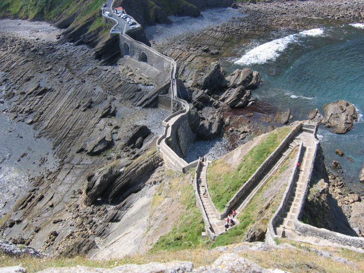 Image 19 of 27  -  165 kB