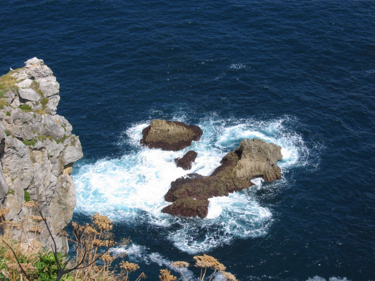 Image 24 of 27  -  123 kB