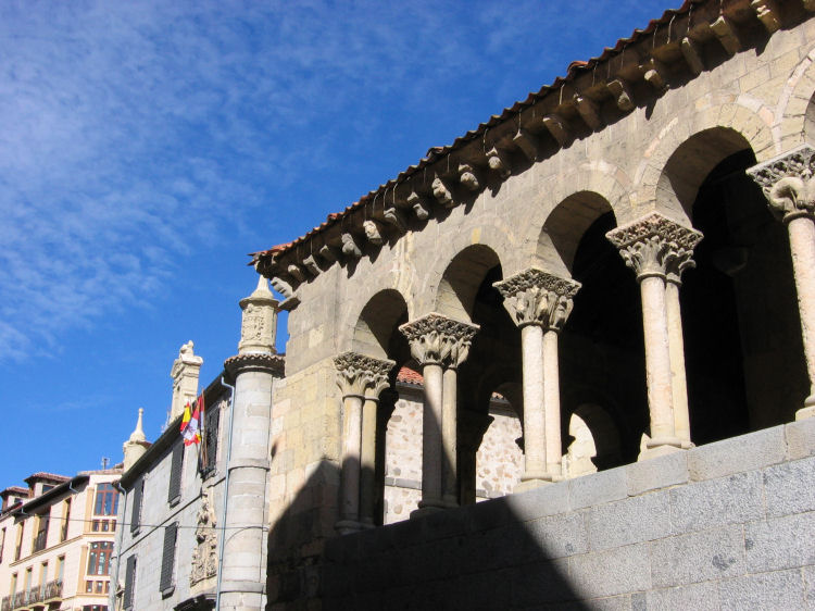 Image 13 of 42  -  102 kB