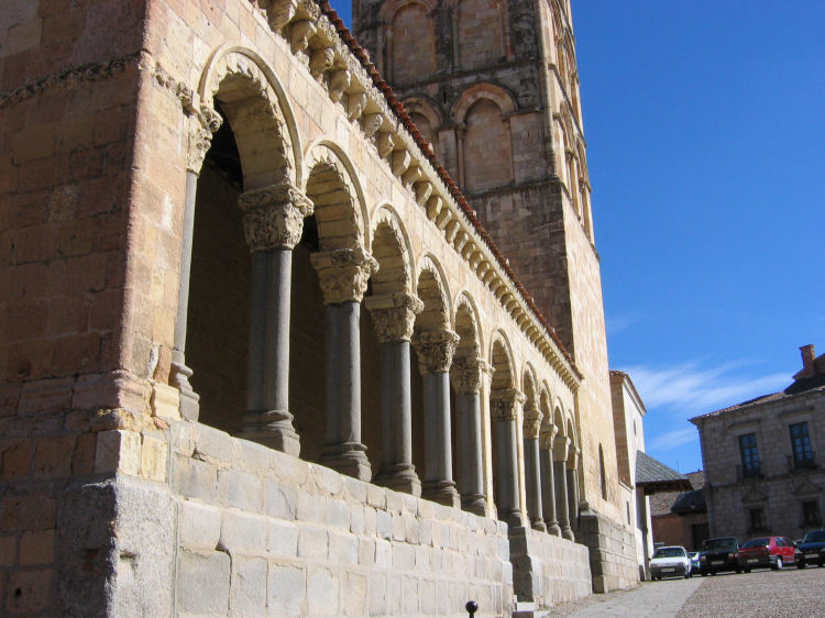 Image 21 of 42  -  101 kB