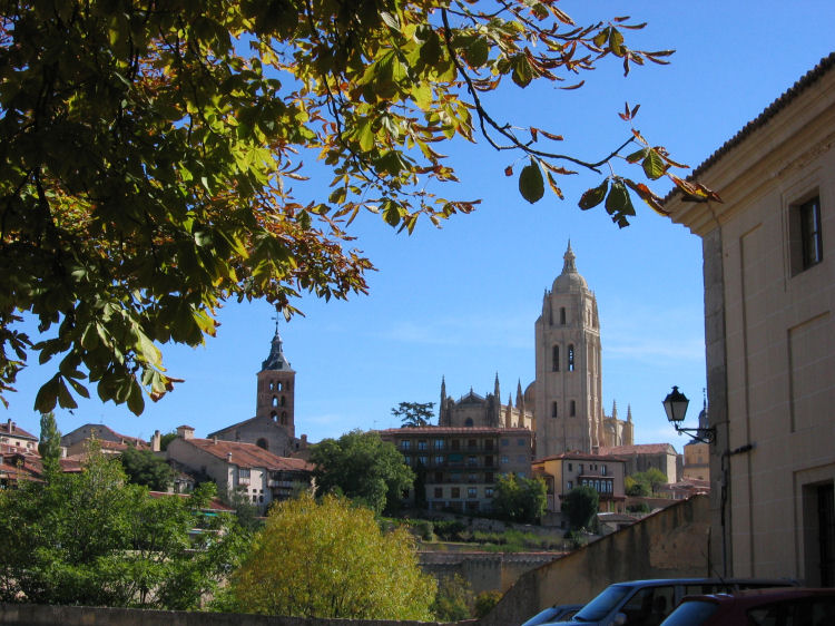 Image 25 of 42  -  140 kB