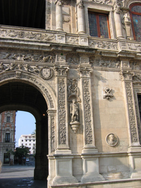 Image 5 of 59  -  127 kB